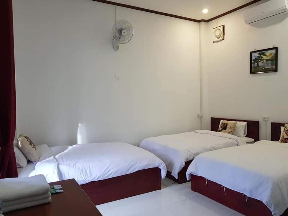 Sipanya Guesthouse Phonsavan Ngoại thất bức ảnh