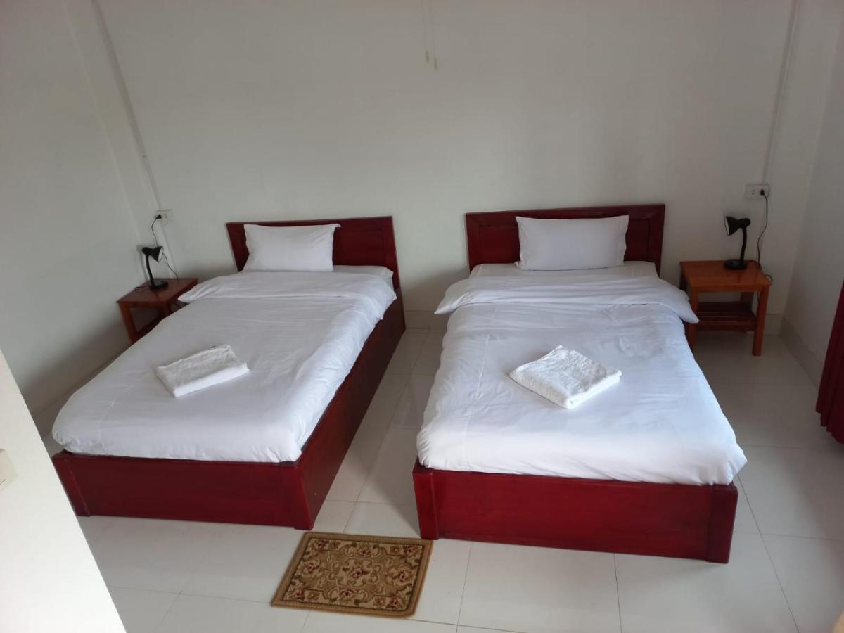 Sipanya Guesthouse Phonsavan Ngoại thất bức ảnh