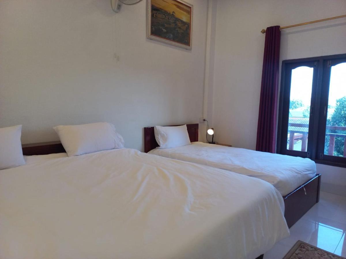 Sipanya Guesthouse Phonsavan Ngoại thất bức ảnh